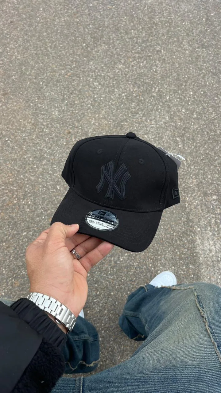 CAP NEW YORK FULL BLACK