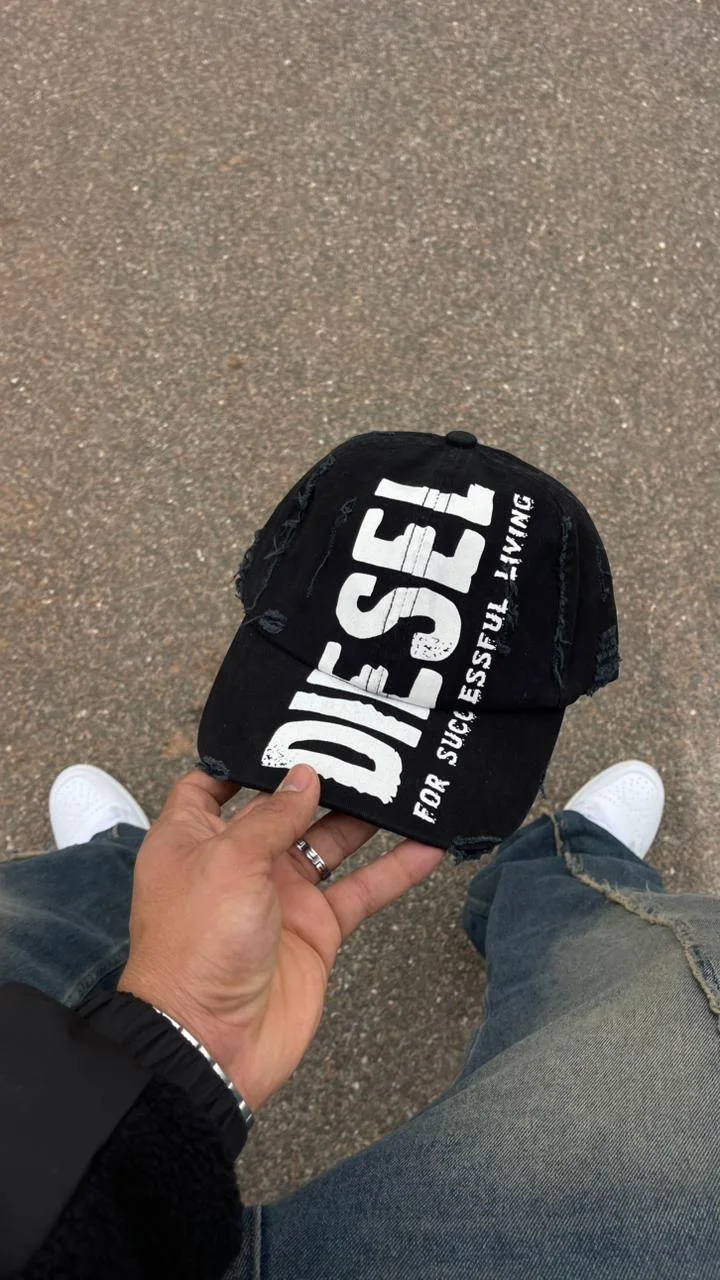 CAP DIESEL BLACK LOGO WHITE