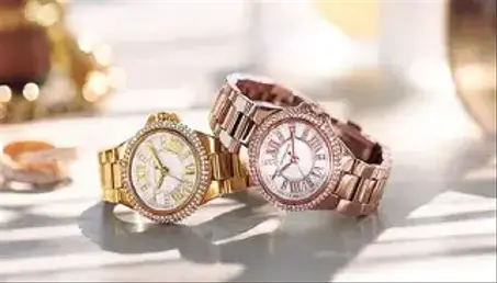 الساعات النسائية