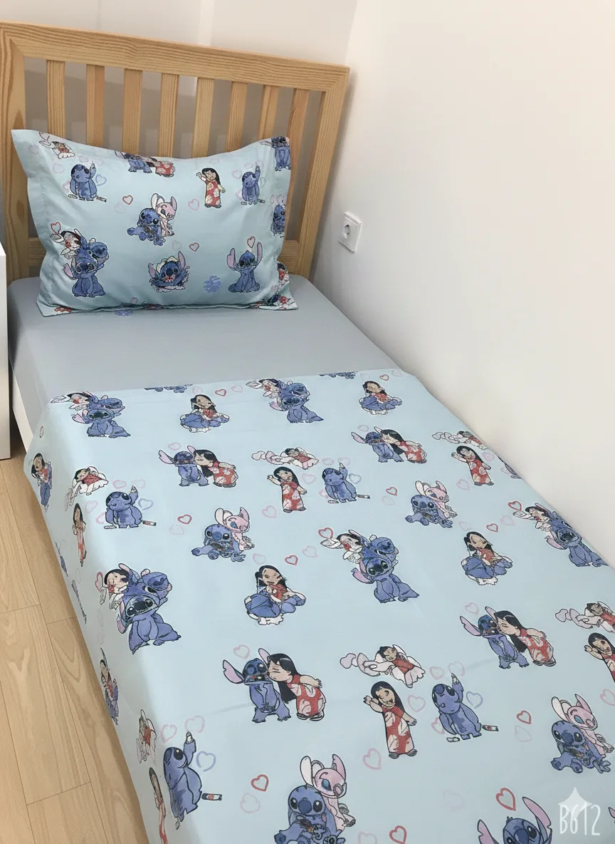 Pack Couette + Parrure de draps enfant  Stitch