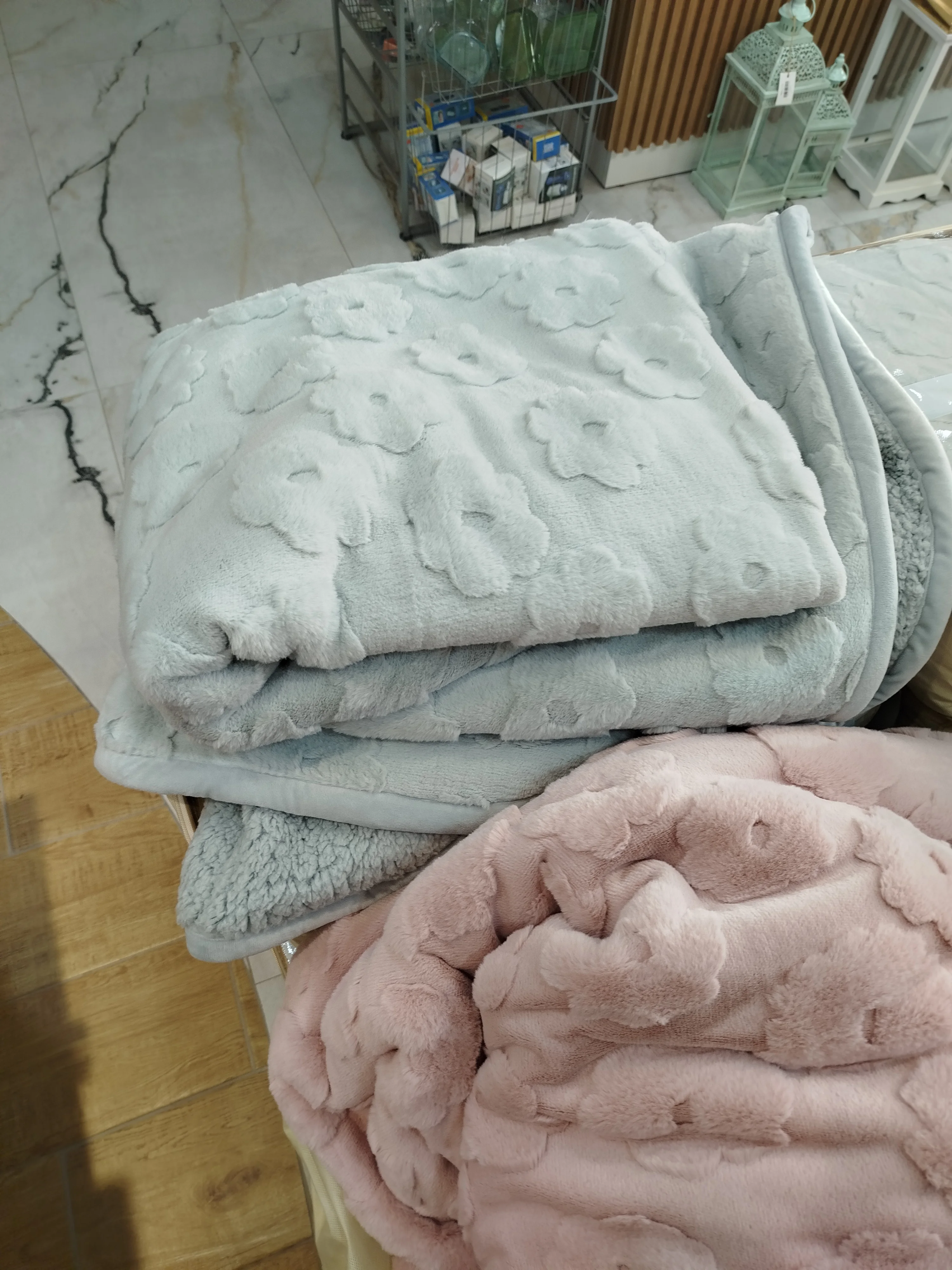 كوفيرتة وردة