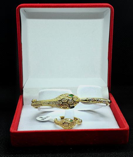 Parure Serpent – Bracelet & Bague Dorés avec Cristaux
