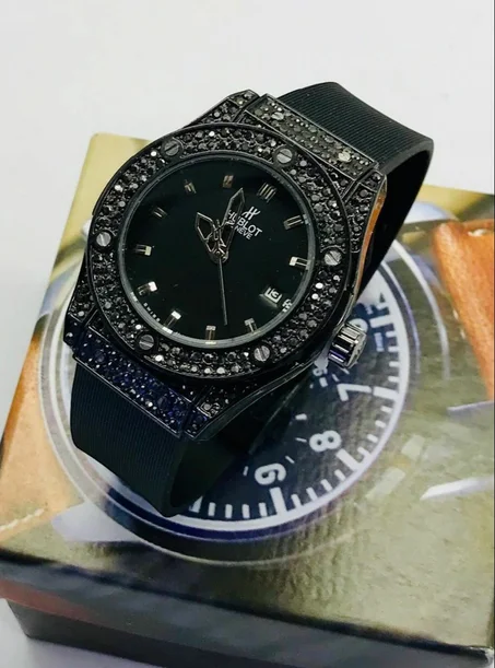 ساعة ( Hublot big bang unico ) الانيقة بتصميم ممتاز و عصري