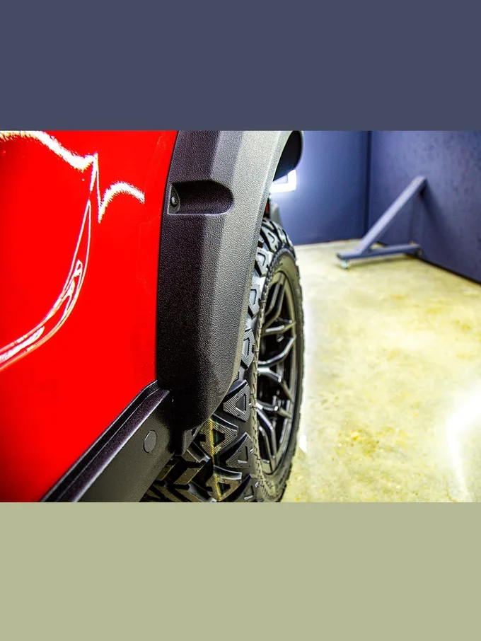 2025 Edge Vortex V6 Red Fort