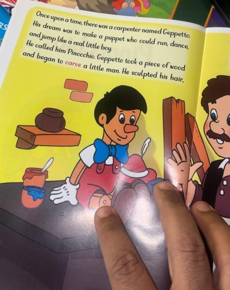 30 قصة  باللغة الانجلزية مع محتوى صوتي