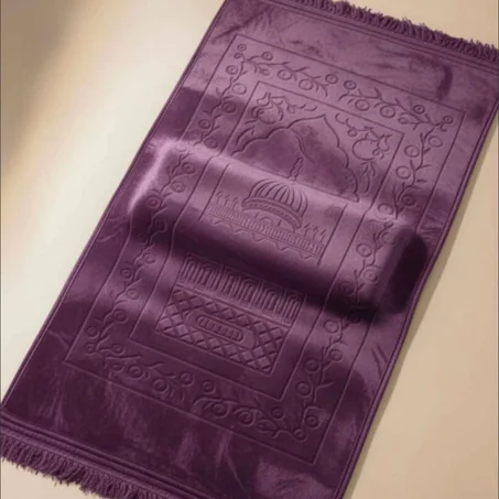 سجادة صلاة ناعمة ومريحة لتخفيف ألم الركبة وصلاة مريحة وخشوع في السجود