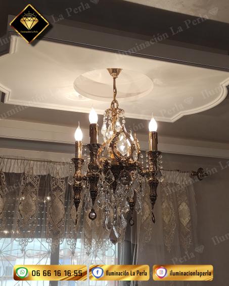 ثرية 4 مصابيح