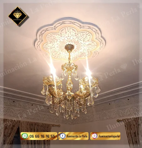ثريــة 4 مصابيـــــح