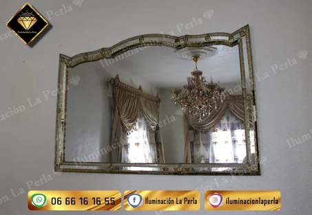 ✨ مرآة من النحاس ، حيث تنعكس الفخامة في أدق التفاصيل ✨ المقاس 120/80