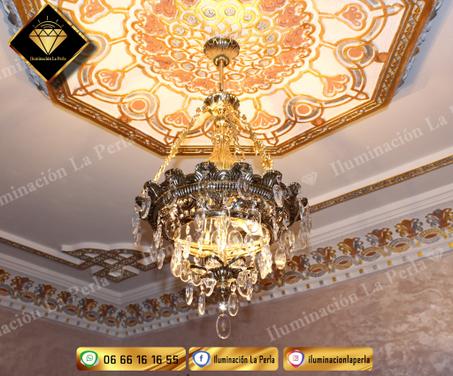 ثريــة 3 مصابيـــح