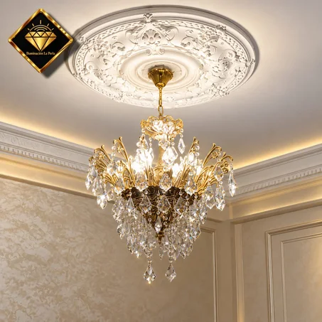 ثرية 8 مصابيح