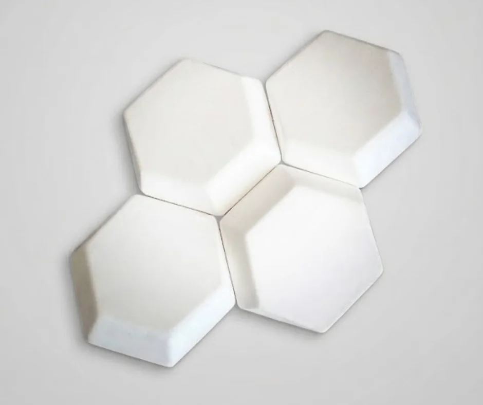 Revêtement Mural 3D Hexagonal – Élégance & Relief
