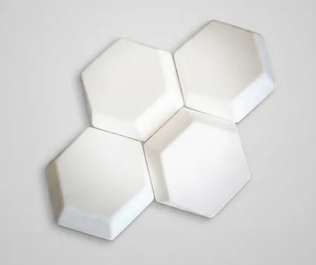 Revêtement Mural 3D Hexagonal – Élégance & Relief