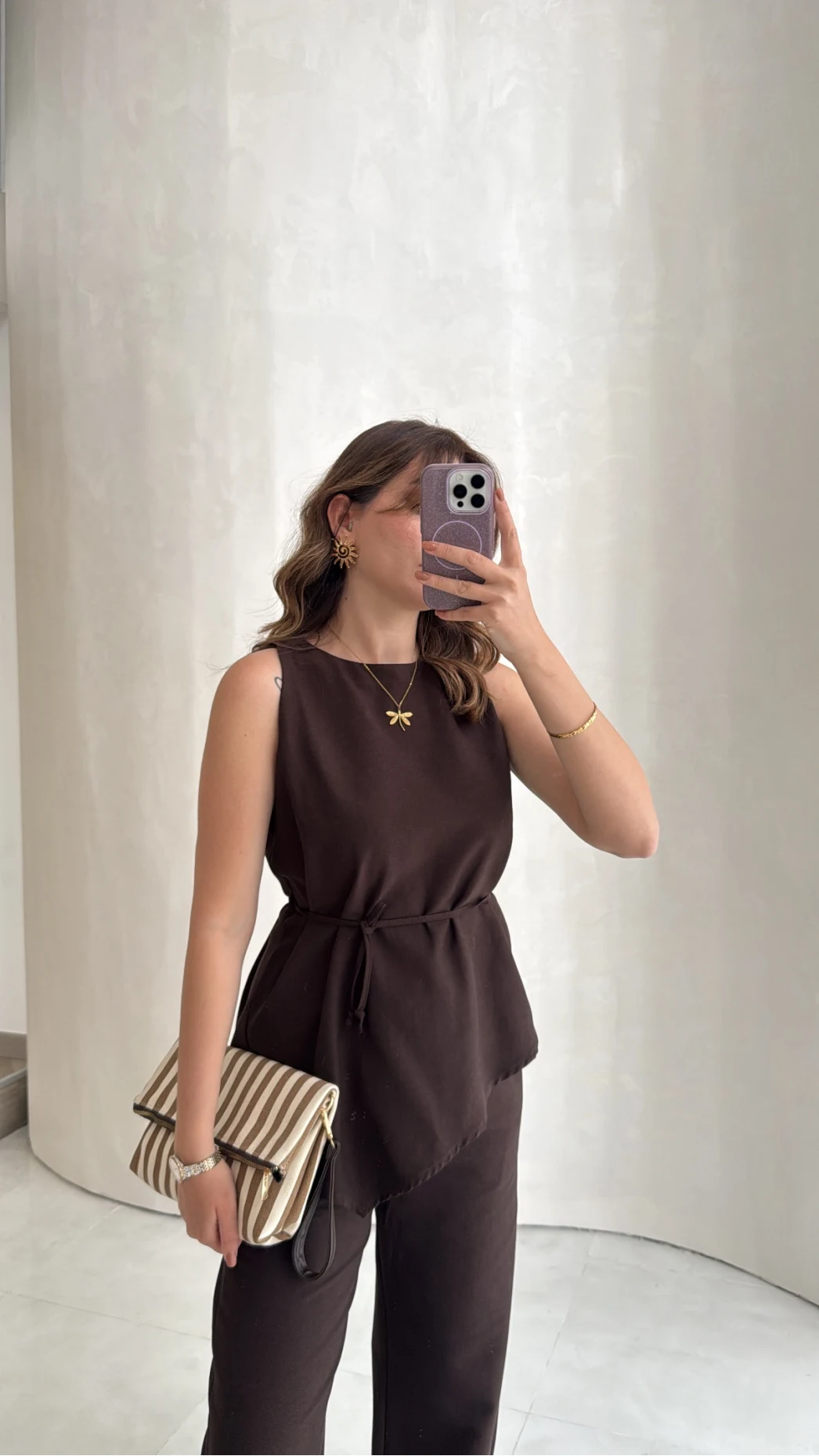 Ensemble chemisier et pantalon asymétriques à lacets azzio