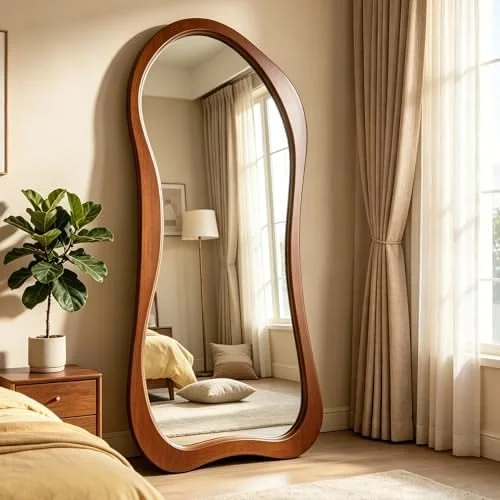 The Arcurva Mirror, an exclusive