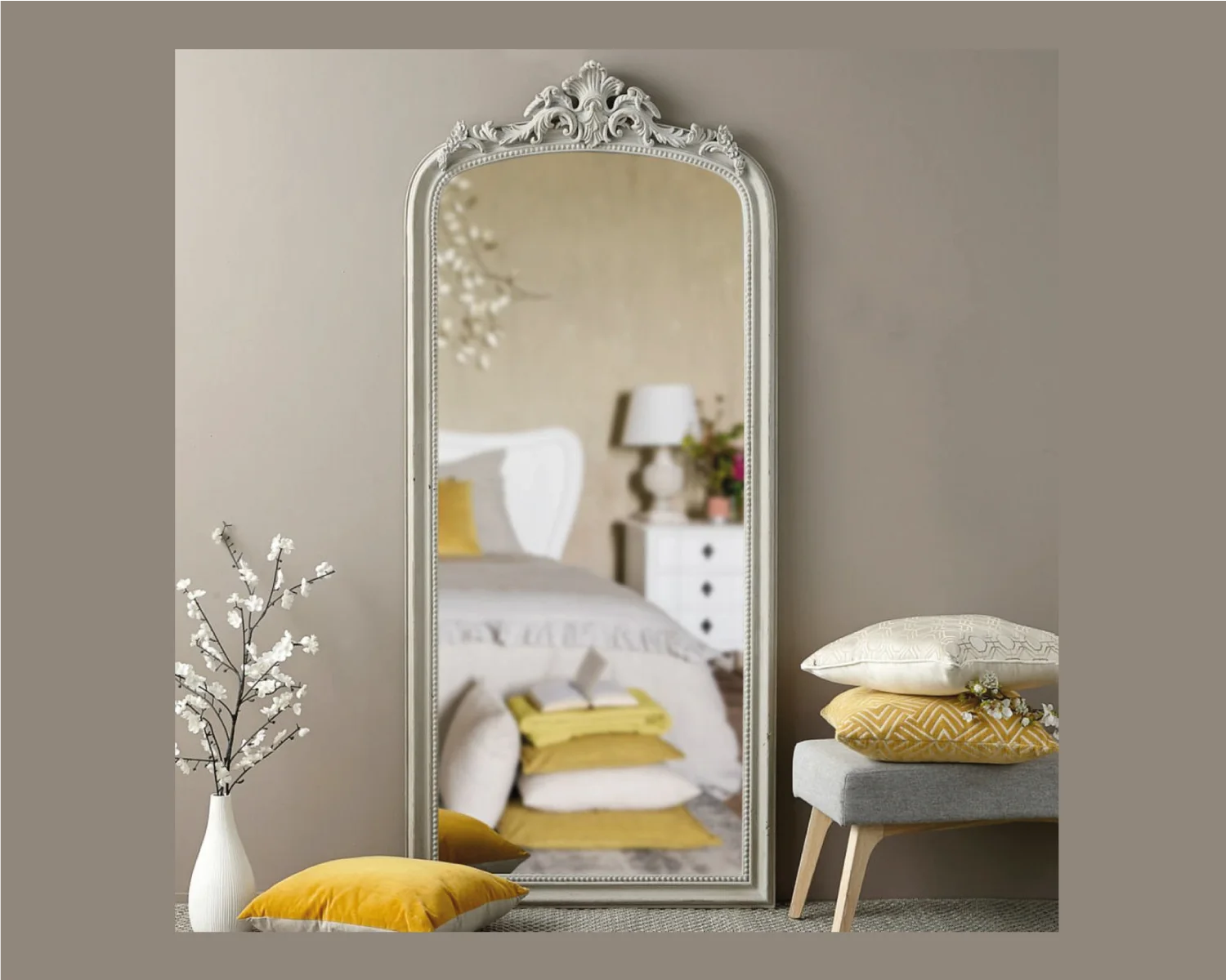 Miroir Royale Vintage en Bois