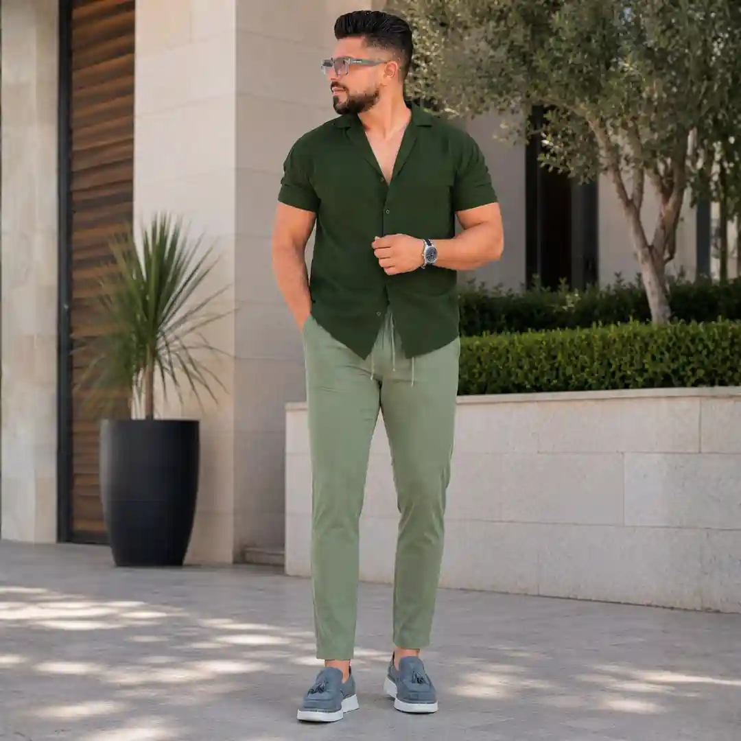 Ensemble chemise à manches courtes et pantalon