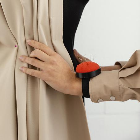 ملابس نسائية