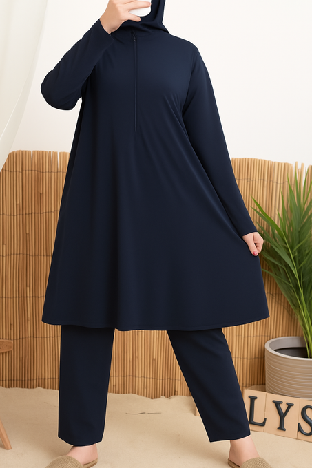 بوركيني عريض ومستور للمحجبات