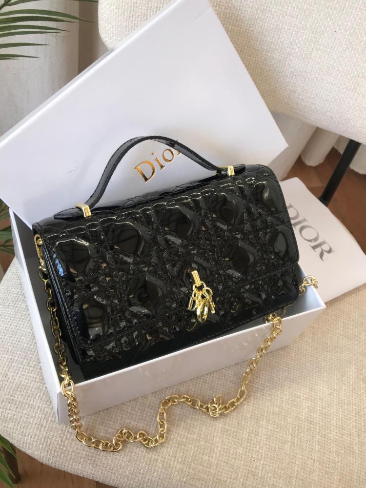 عدد محدود جدًا