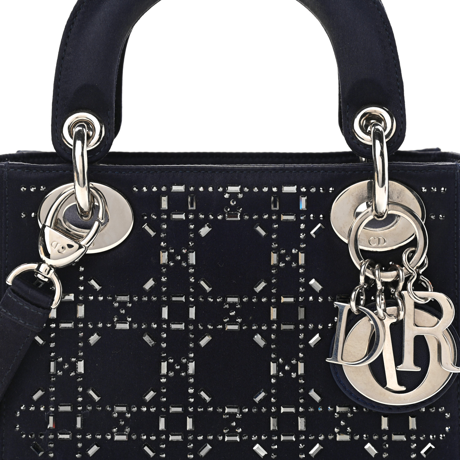 العدد محدود جداً