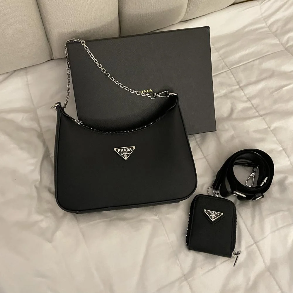 لمسة ميلانية - اسود