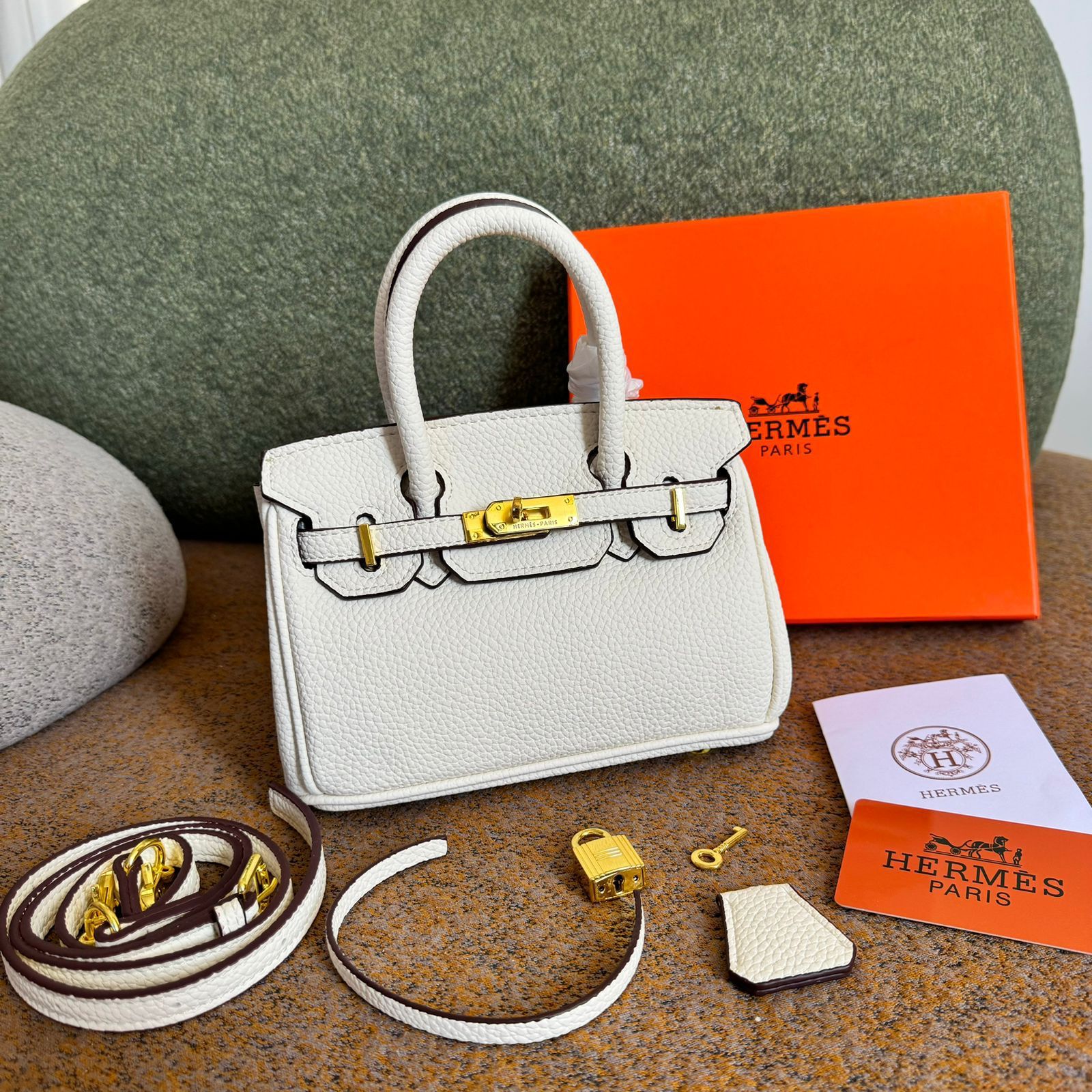 علامة فارقة - 20 CM