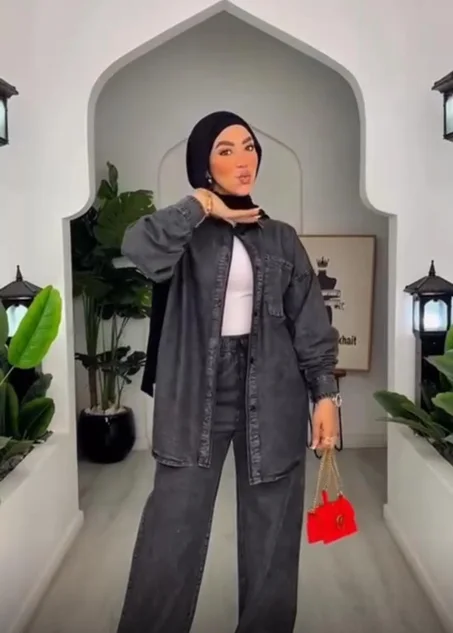 طقم جينيز للنساء موضة 2026