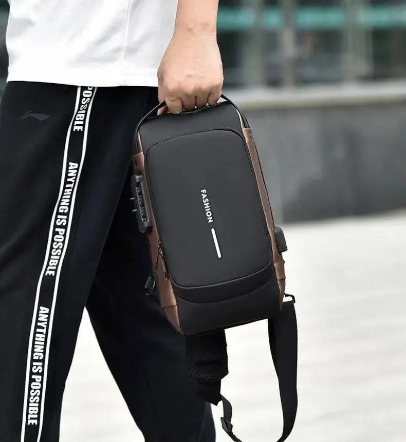 حقيبة متعددة الاستعمالات