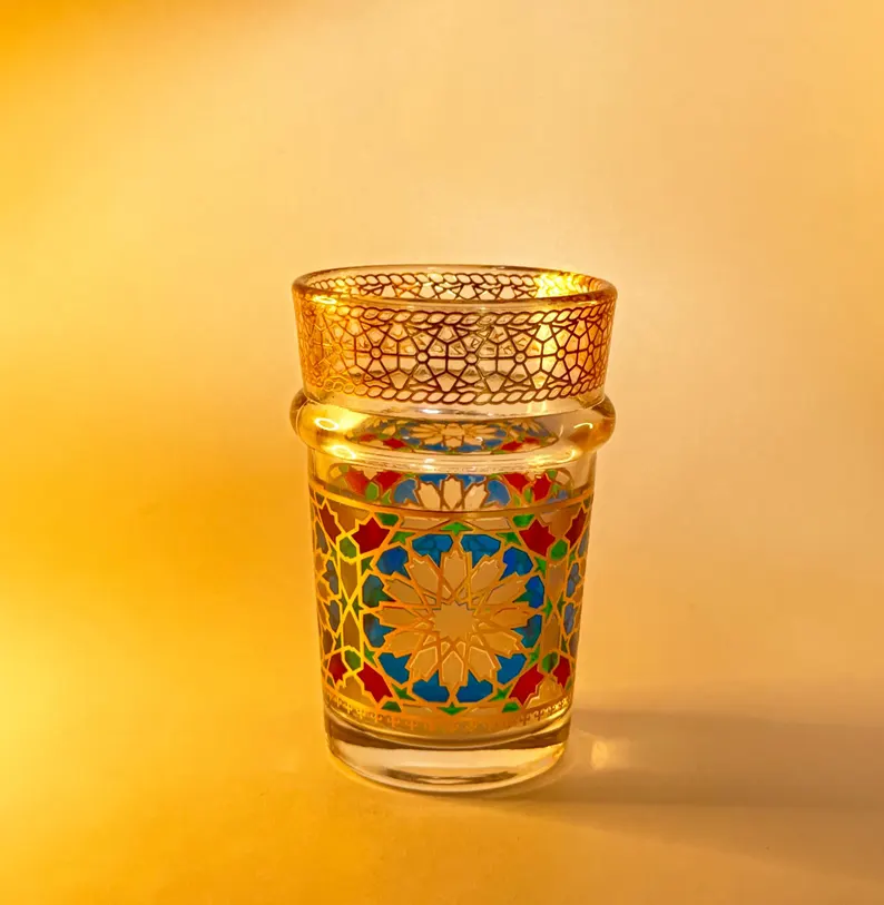 Set de Verres à Thé Marocains en Verre Doré - Élégance et Tradition ✨
