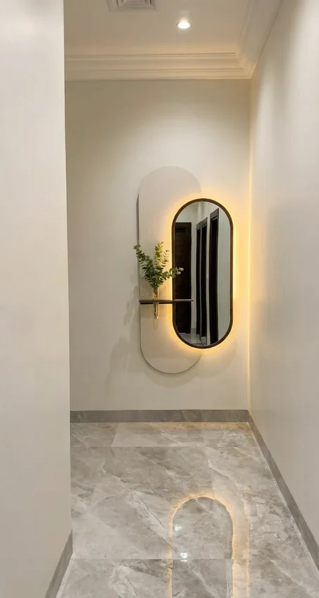 Un luxueux panneau miroir lumineux pour l'entrée de votre maison