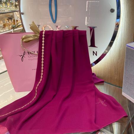 Châle Brodé en Skelli