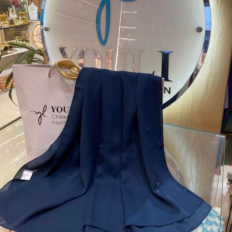 Châle en Crêpe Premium