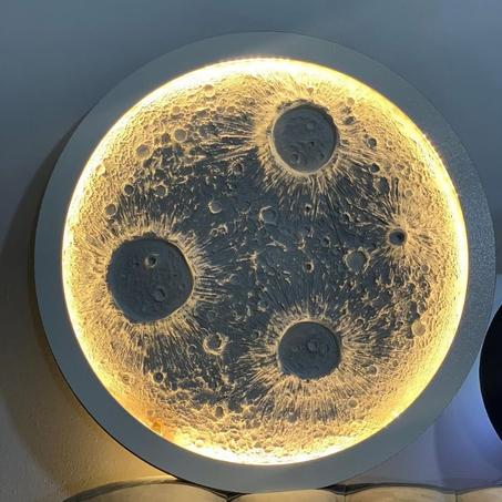 💡 ديكور فاخر على شكل قمر مضيء 🌙