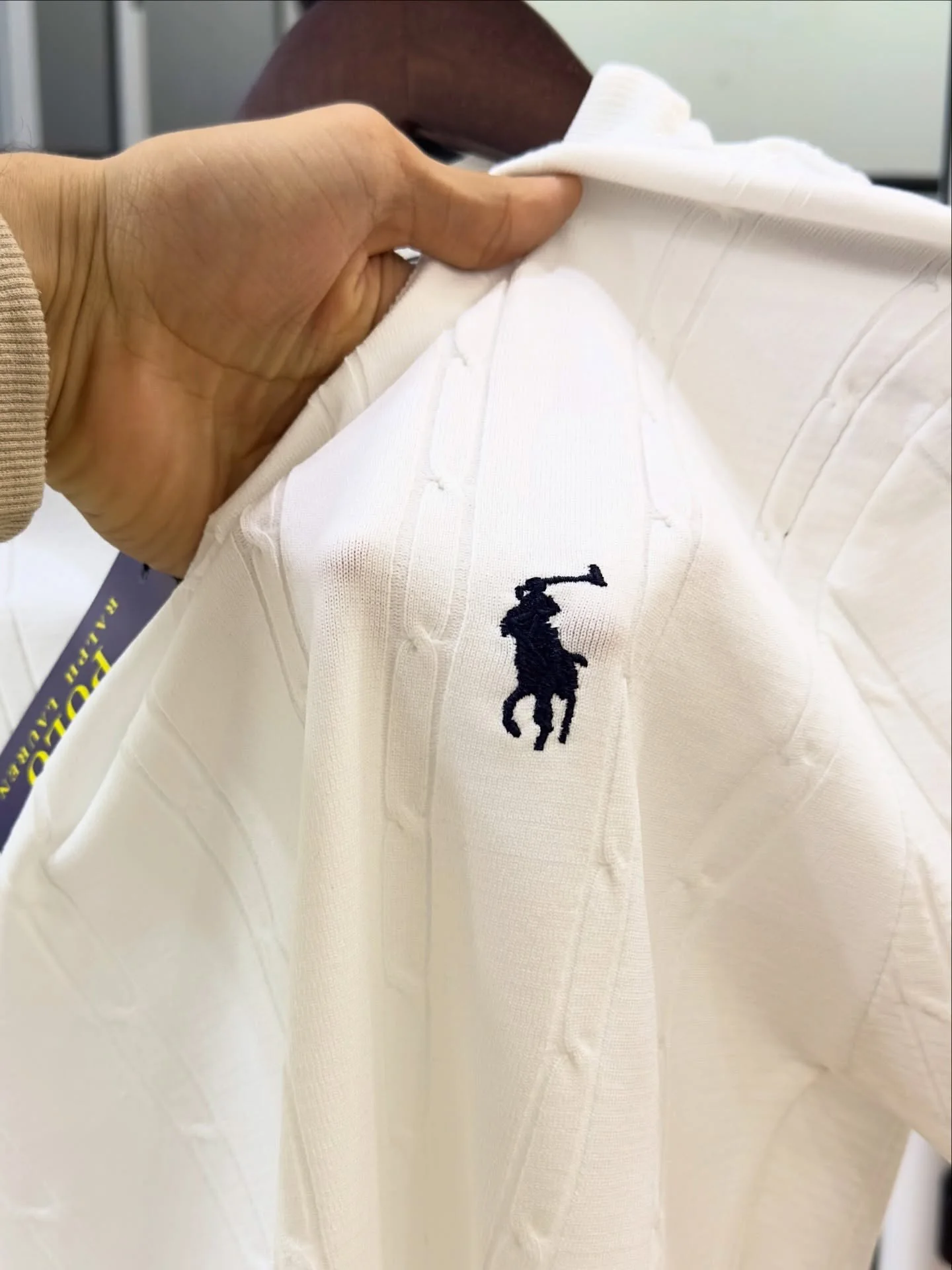 تيشيرت بولو رجالي فاخر بياقة دائرية صيفي مريح (Slim Fit)