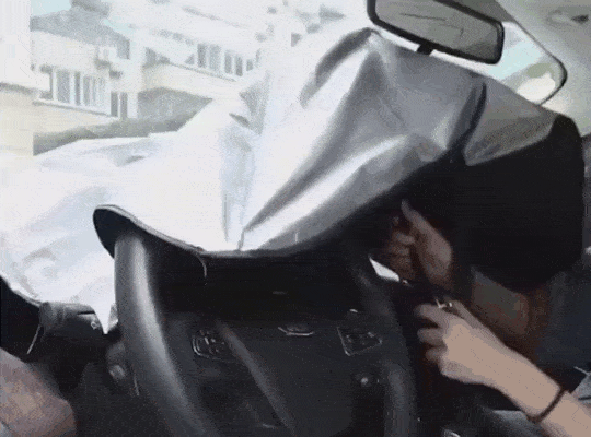مضلة السيارة المقاومة لأشعة الشمس