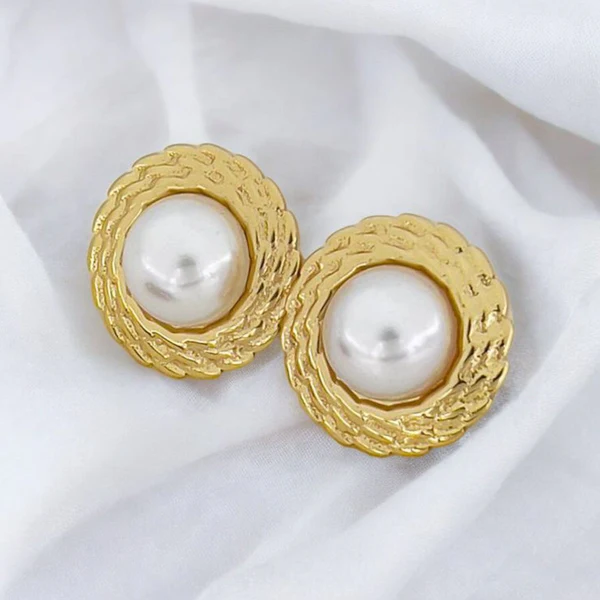 Pearl Aura Hoops | VV-24-GSE-0138