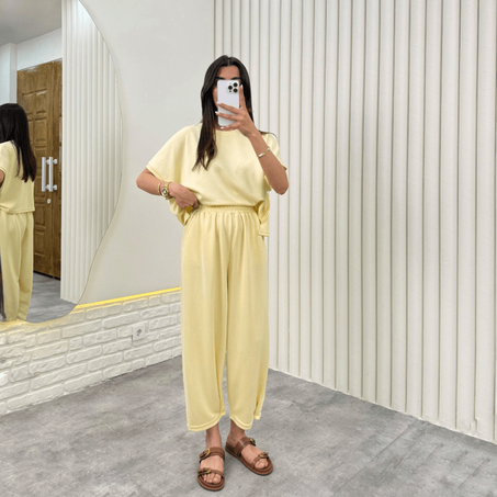 Ensemble deux pièces  avec pantalon ballon