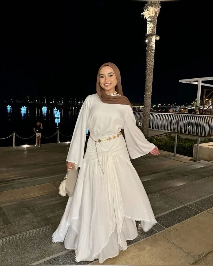 AMIRA SHOP Look 3