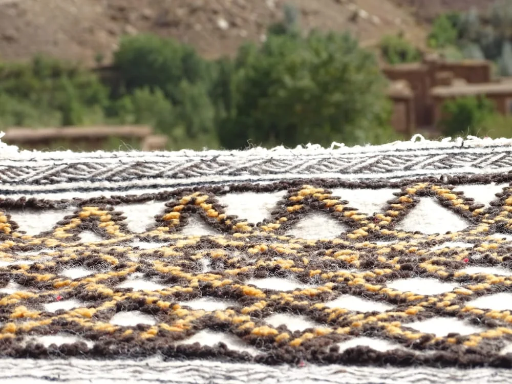 زربية تقليدية من الصوف....الكمية محدودة... tapis traditionnel