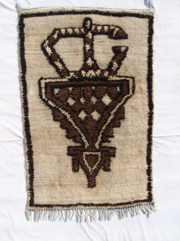 زربية تقليدية من الصوف....الكمية محدودة... tapis traditionnel