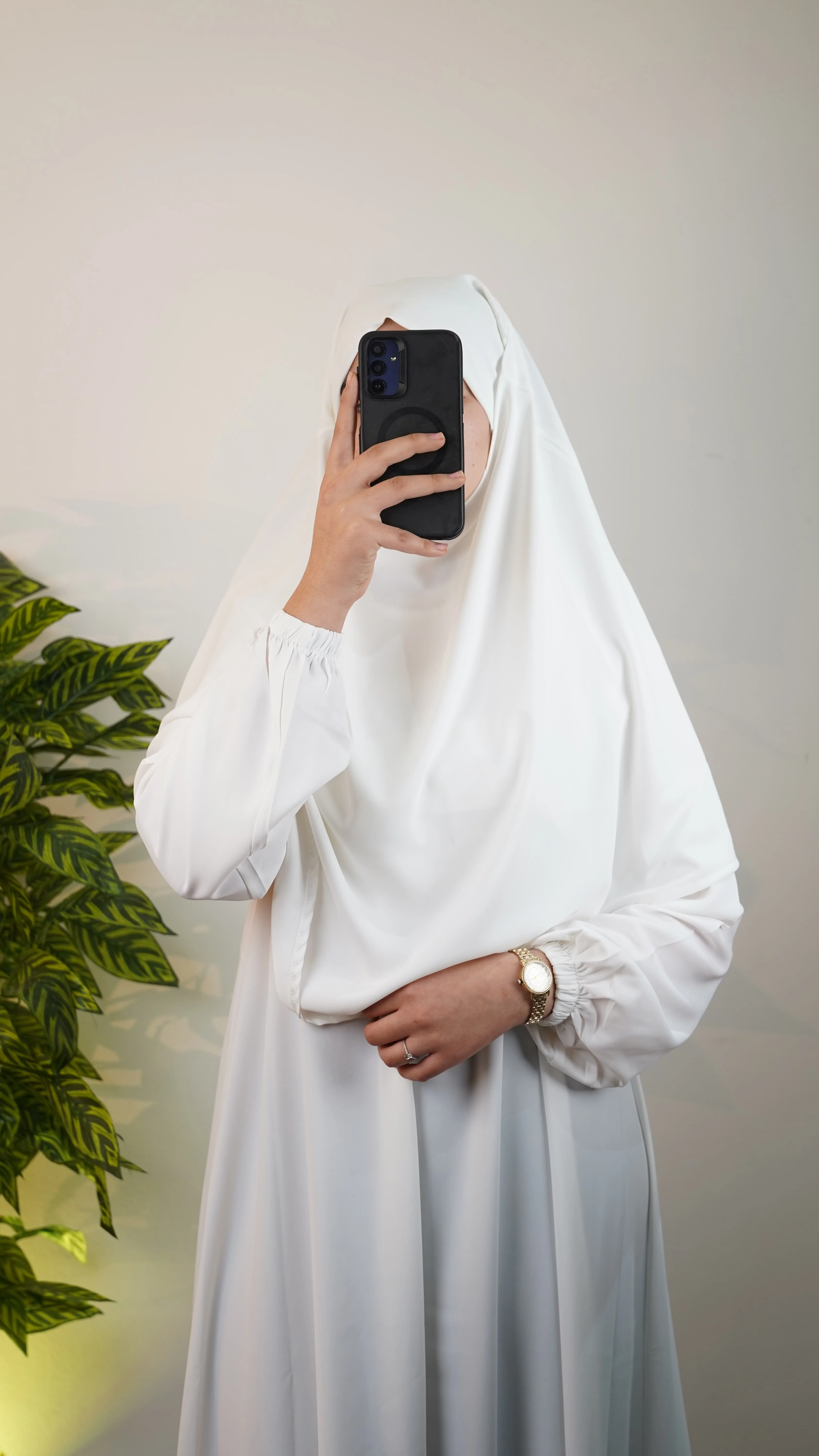 ABAYA SNSLA