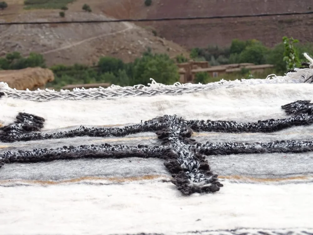 زربية تقليدية من الصوف....الكمية محدودة... tapis traditionnel