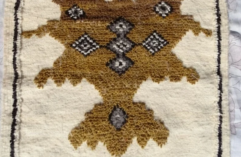 زربية تقليدية من الصوف....الكمية محدودة... tapis traditionnel