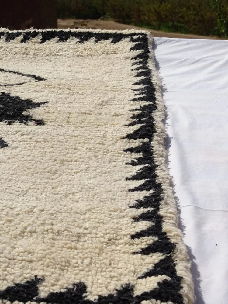 زربية تقليدية من الصوف....الكمية محدودة... tapis traditionnel