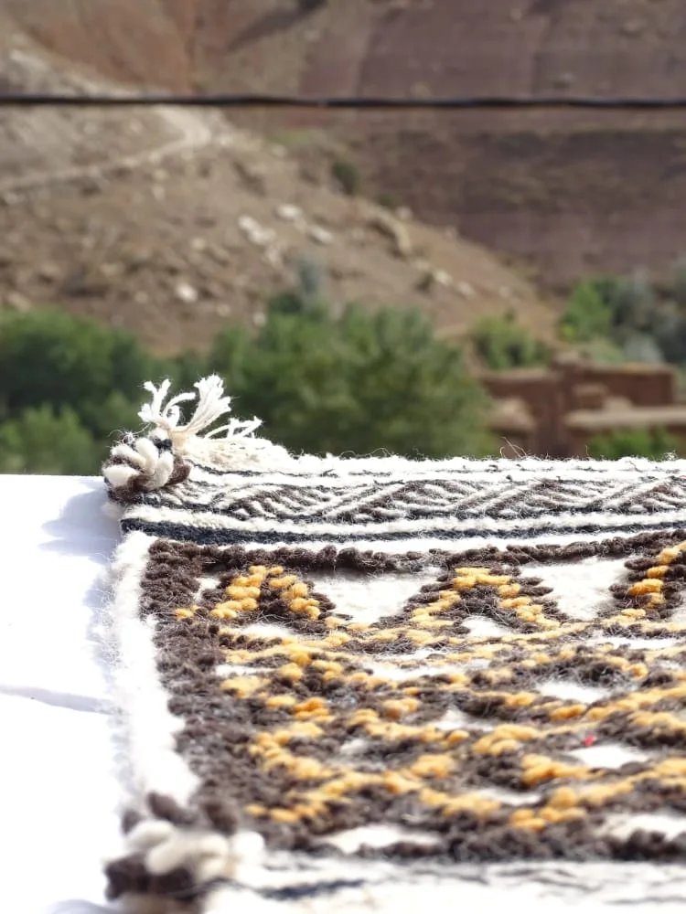 زربية تقليدية من الصوف....الكمية محدودة... tapis traditionnel