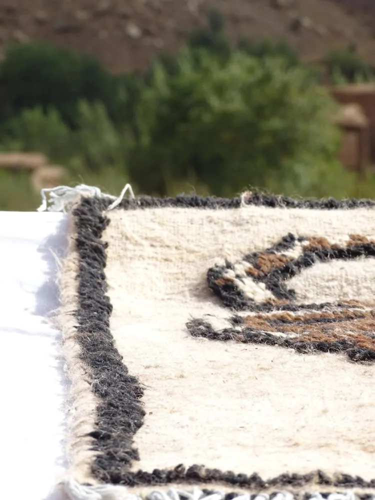 زربية تقليدية من الصوف....الكمية محدودة... tapis traditionnel