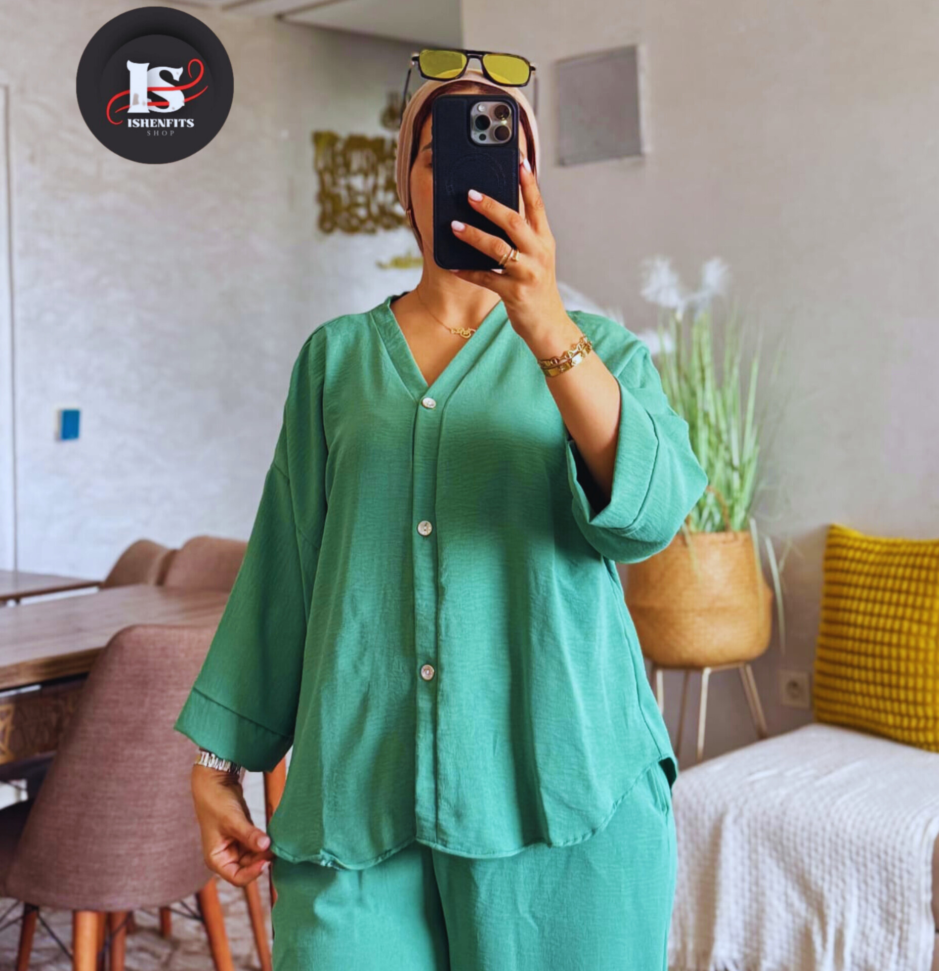 انصومبل لولان الصيفي: الراحة والأناقة في ثوب مكون من قطعتين