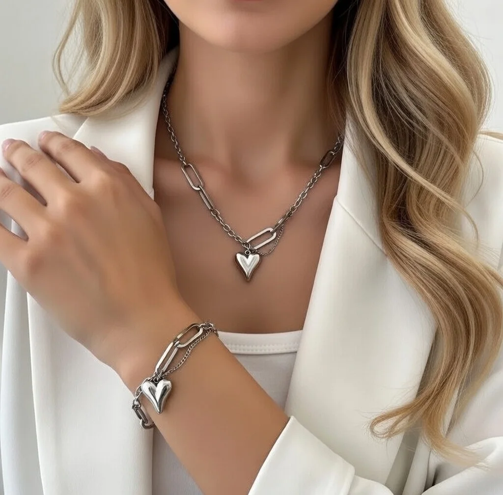 ✨ Conjunto Elegante de Corazón en Acero Inoxidable – Collar y Pulsera Dorados y plata que Enamoran ✨