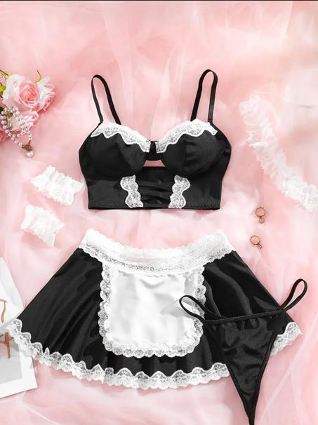 لبسة الخادمة